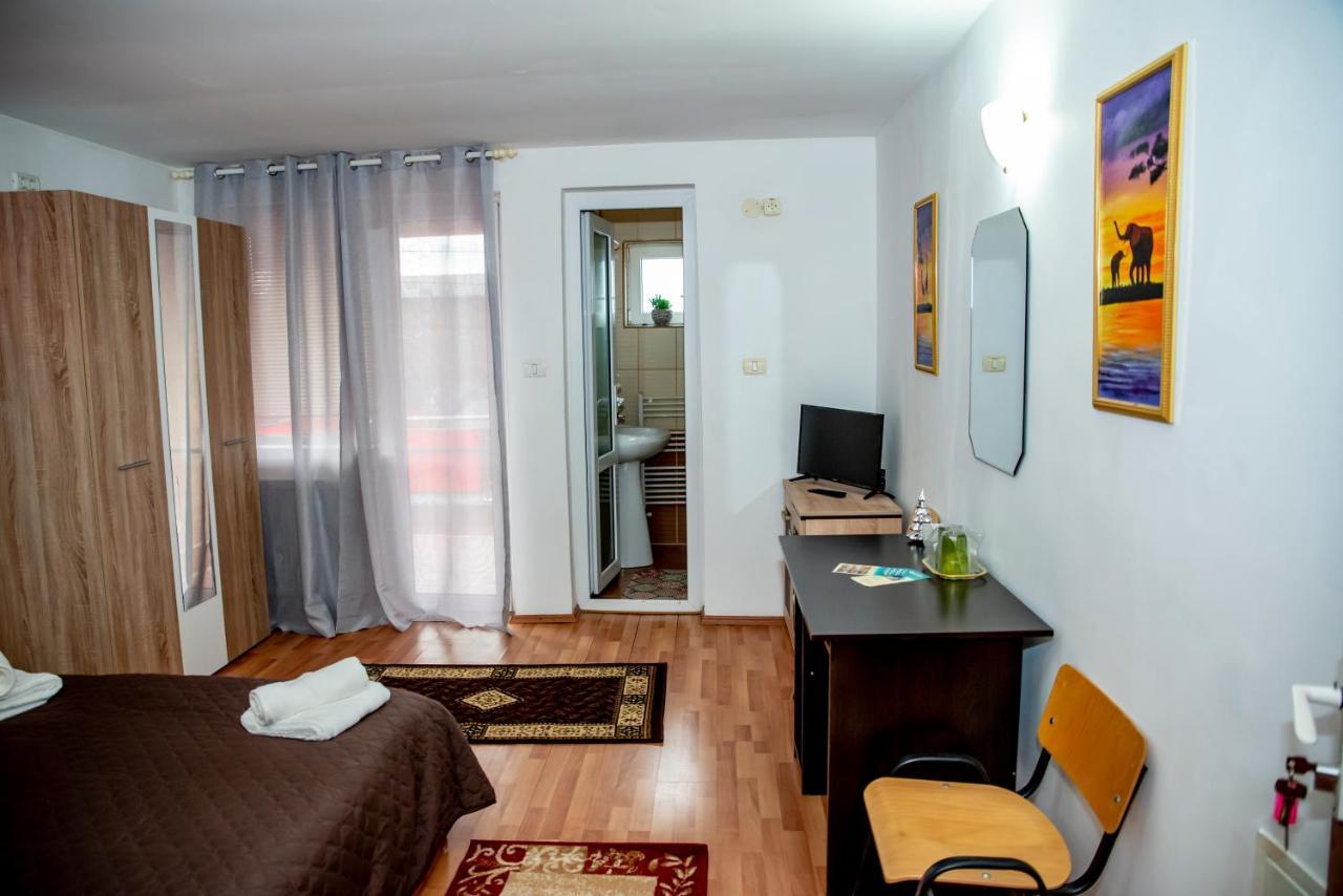 Pensiunea Victoria Mangalia Exteriör bild