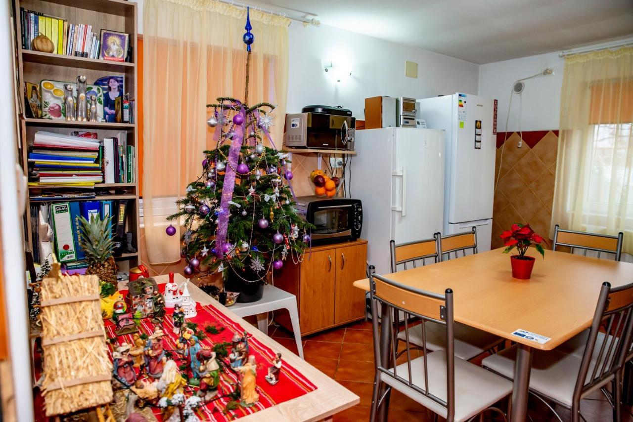 Pensiunea Victoria Mangalia Exteriör bild